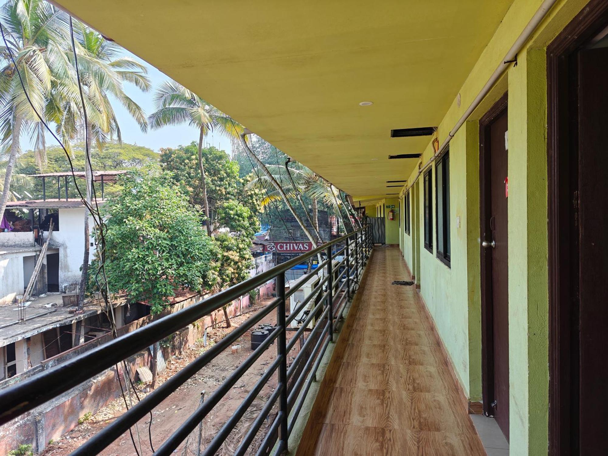 Hotelpornima Отель Пурнима Candolim Exteriér fotografie